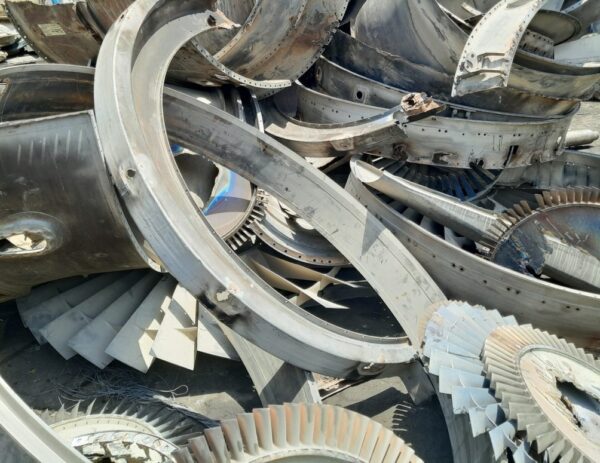 TITANIUM - Image 3