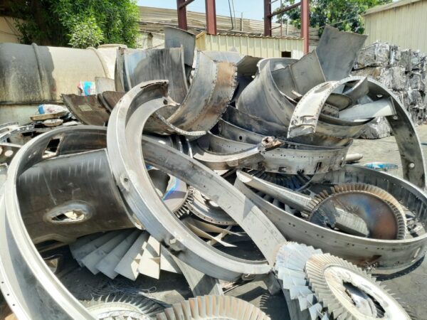 TITANIUM - Image 4
