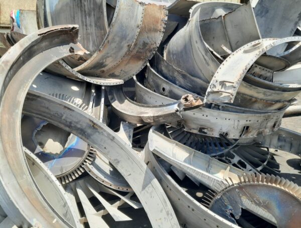 TITANIUM - Image 5